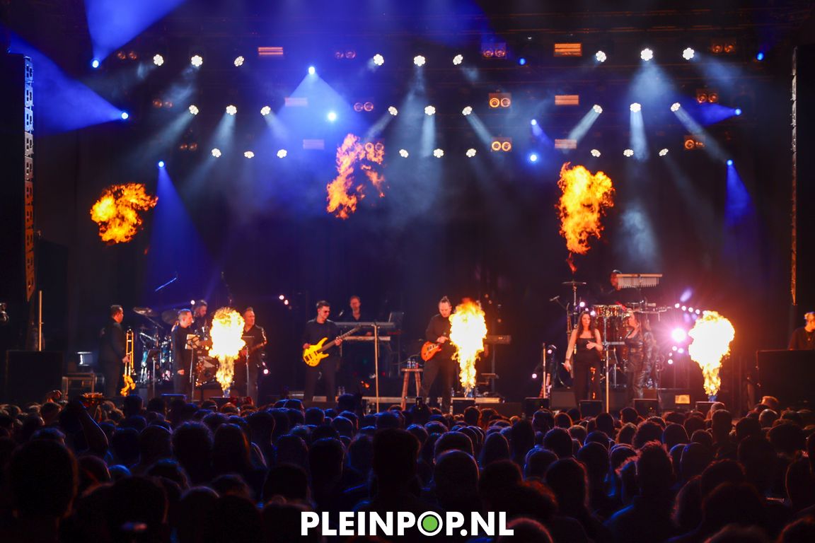 André Hazes jr    (19)